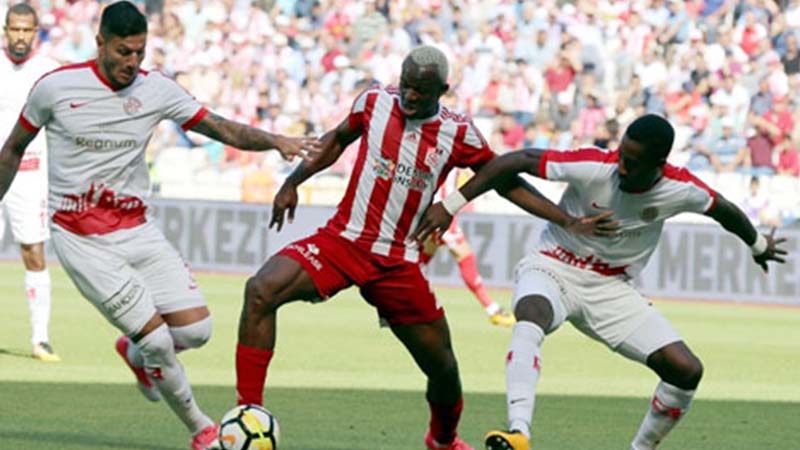 Soi kèo Antalyaspor vs Sivasspor