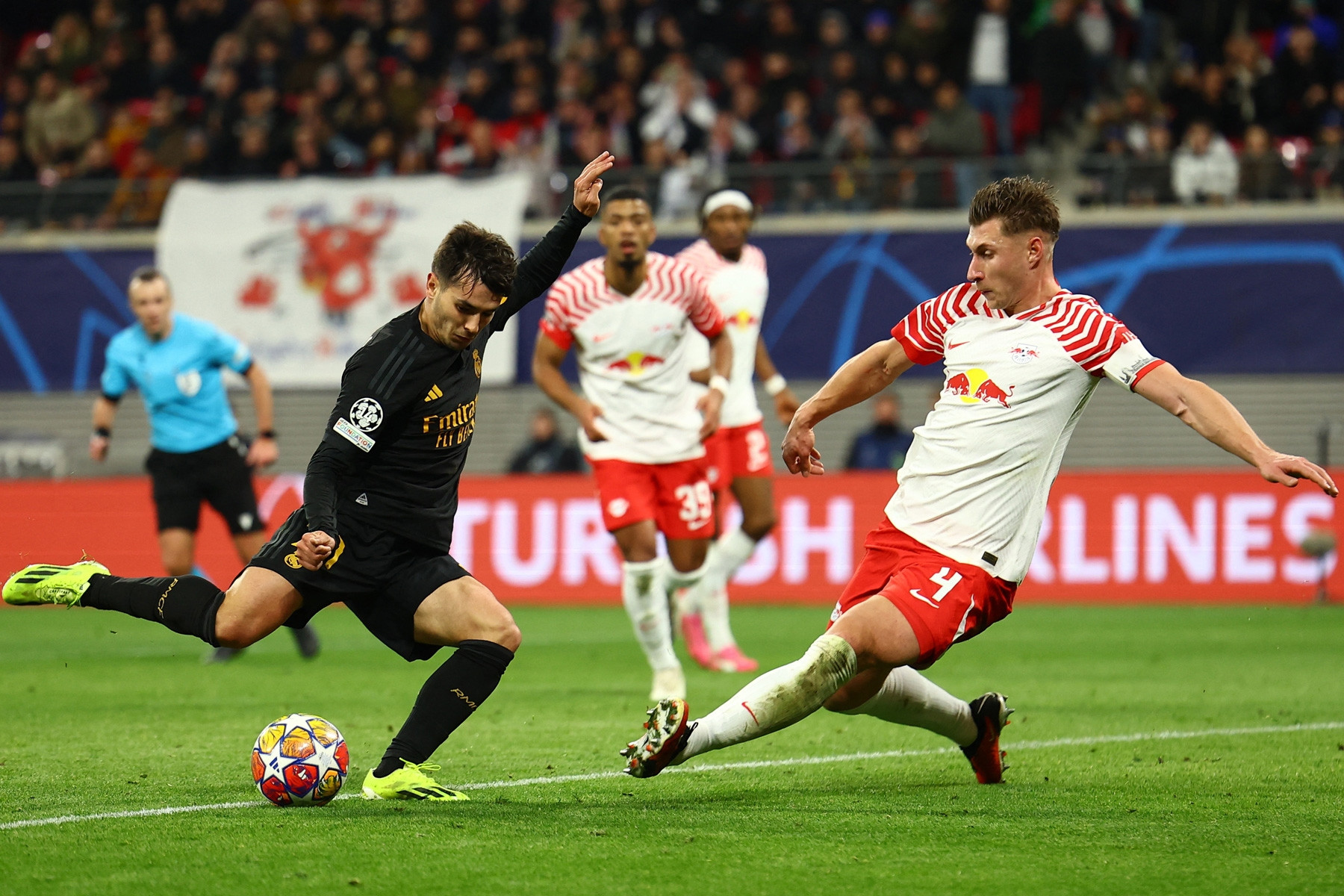 Soi kèo Real Madrid vs Leipzig ngày 7/3